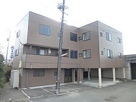 西板持III  ｜ 大阪府富田林市西板持町9丁目（賃貸マンション1LDK・2階・49.50㎡） その1