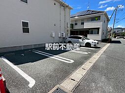 4 / 4