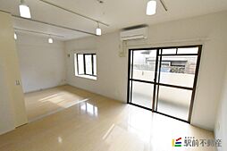 ハートランド21 102 1階1LDKのリビング/ダイニング