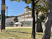 麓小学校 