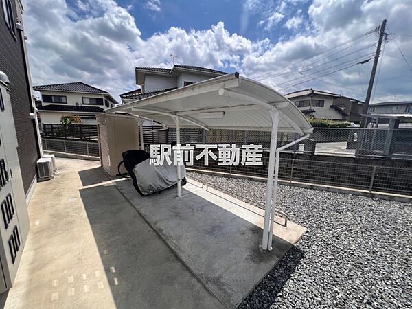 駐車場：駐車場