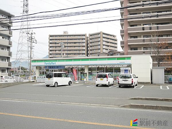 画像24:ファミリーマート筑紫野俗明院店 