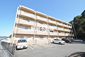 ユーミー姫方 302 ｜ 佐賀県鳥栖市姫方町155-2（賃貸マンション1LDK・3階・43.32㎡） その1