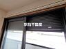 寝室：部屋