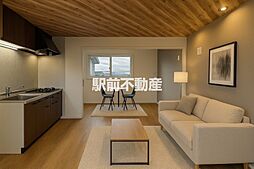 Tiara 302 3階1LDKのリビング/ダイニング