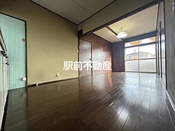 居間
