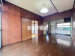 居間