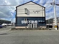 福岡県久留米市御井旗崎3丁目8-30：物件画像／株式会社駅前不動産　久留米インター店