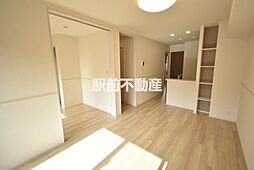 スカイブルー　B 202 2階2LDKのリビング/ダイニング