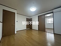 居間