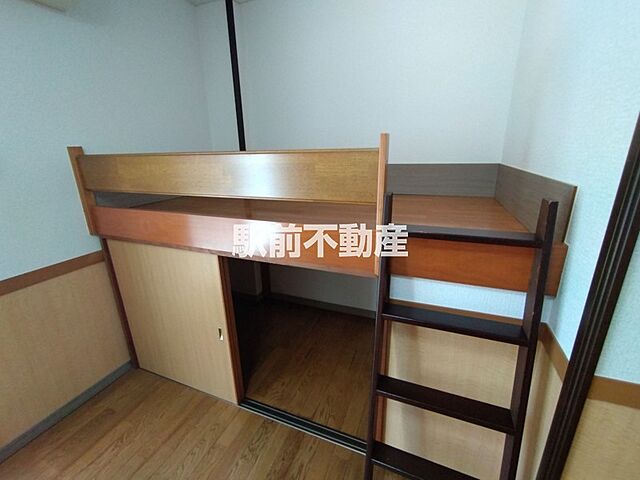 寝室