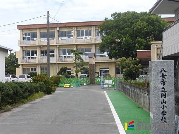 画像3:岡山小学校 