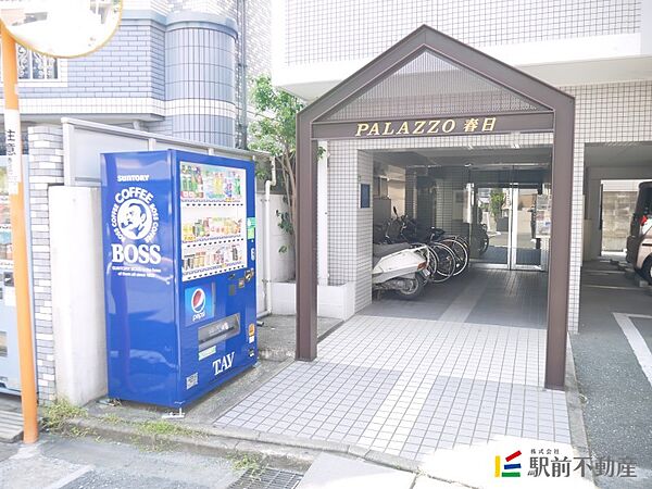 建物エントランス
