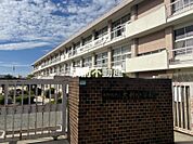 大利小学校 