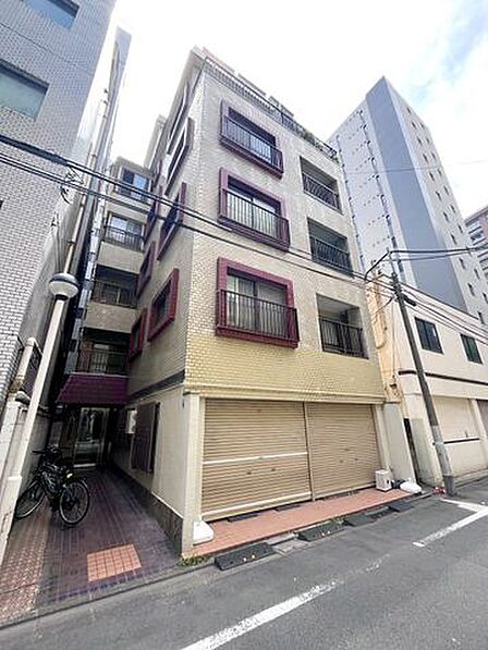 大森駅まで徒歩4分の立地です。