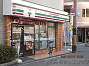セブンイレブン茨木舟木町店 徒歩1分。 70m