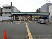 ファミリーマート茨木中穂積店 徒歩15分。 1150m