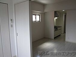 シェルズ高槻 3階1LDKのリビング/ダイニング