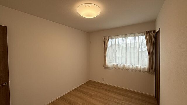 洋室 伊勢崎市今泉町1丁目