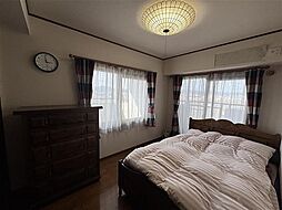 寝室の画像