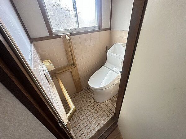 トイレを拡大表示