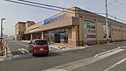 スーパーマルハチ東加古川店 徒歩3分。 190m