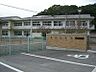 周辺：笠岡市立大島小学校 徒歩20分。 1530m