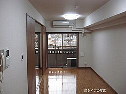 コンフォリア下落合 1階1LDKのリビング/ダイニング