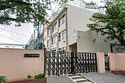 豊島区立千川中学校（1084m）