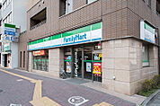 ファミリーマート 本駒込六丁目店（86m）