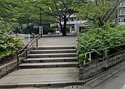 東池袋公園（90m）