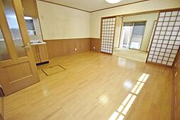 居間