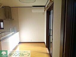 リトルリバー 1階1LDKのリビング/ダイニング