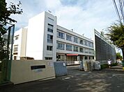 多摩第二小学校 379m