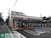 セブンイレブン府中緑町1丁目店 徒歩5分。コンビニ 400m