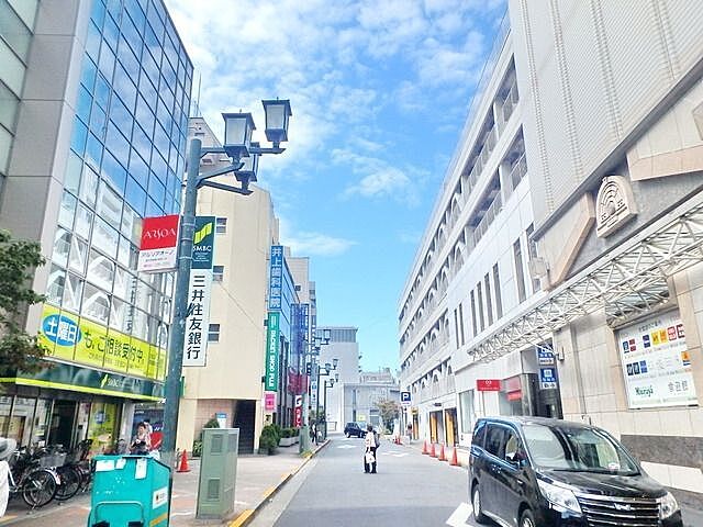 周辺