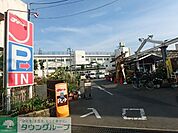 Ｊマート 徒歩11分。スーパー 810m