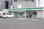 ファミリーマート日野万願寺店 506m