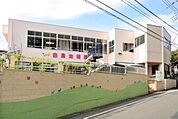 白鳥幼稚園 381m