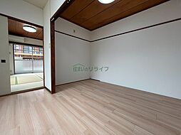 東京メトロ丸ノ内線 新大塚駅 徒歩4分の賃貸マンション 4階2Kのリビング/ダイニング