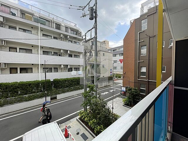 バルコニー