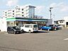 周辺：ファミリーマート茶売町店 397m