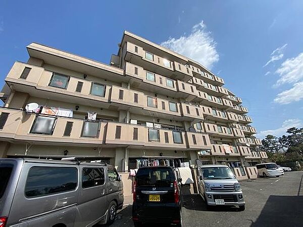 メゾン稲津 ｜大阪府豊中市稲津町２丁目(賃貸マンション3LDK・5階・62.00㎡)の写真 その1