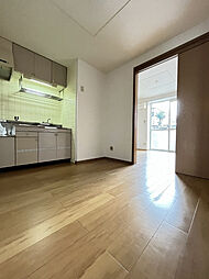 ロマネ・コンティII 102 1階3Kのリビング/ダイニング