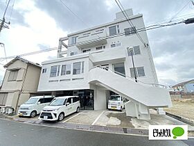 ラ・グラース市駅前 3-B ｜ 和歌山県和歌山市杉ノ馬場４丁目（賃貸マンション1DK・3階・30.20㎡） その1