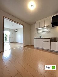 プラシード 101 1階2DKのリビング/ダイニング