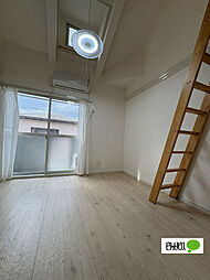 ライズ中之島 205 2階1Kのリビング/ダイニング