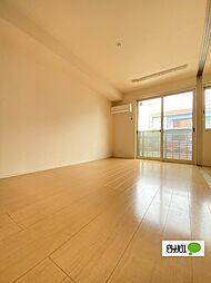 ルナ・クレシエンテ 102 1階1LDKのリビング/ダイニング