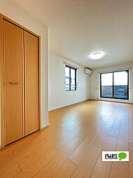 アーバンソレイユ 301 3階1LDKのリビング/ダイニング