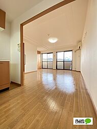 ヴィレッジ名草PARTIII 206 2階ワンルームのリビング/ダイニング